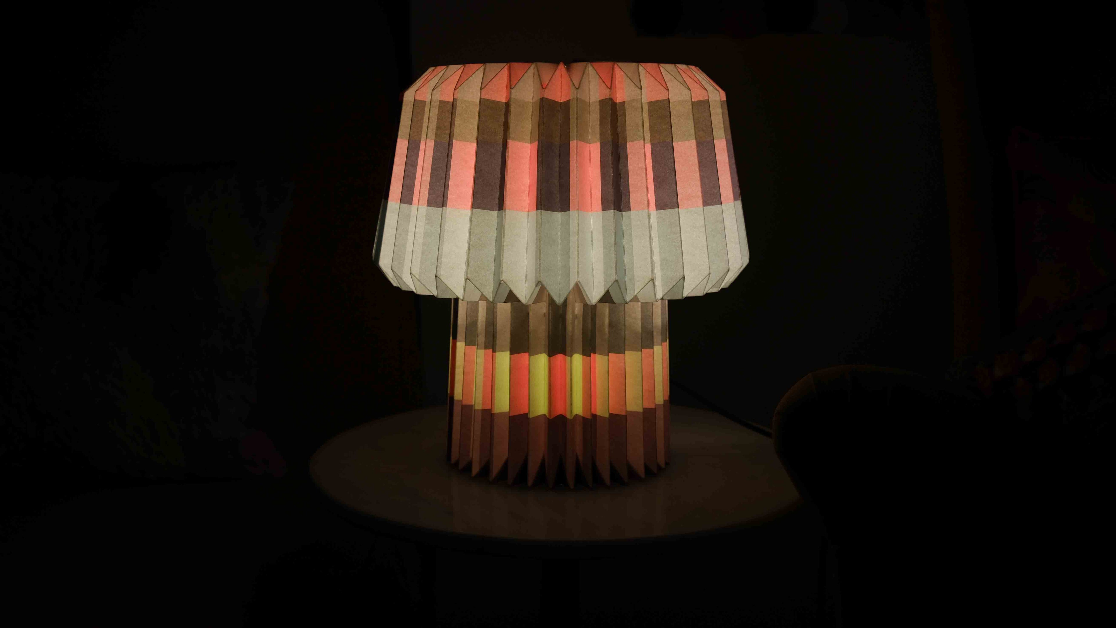 Remember Anna Blocks Paper Table Lamp – Colourful Retro Lighting