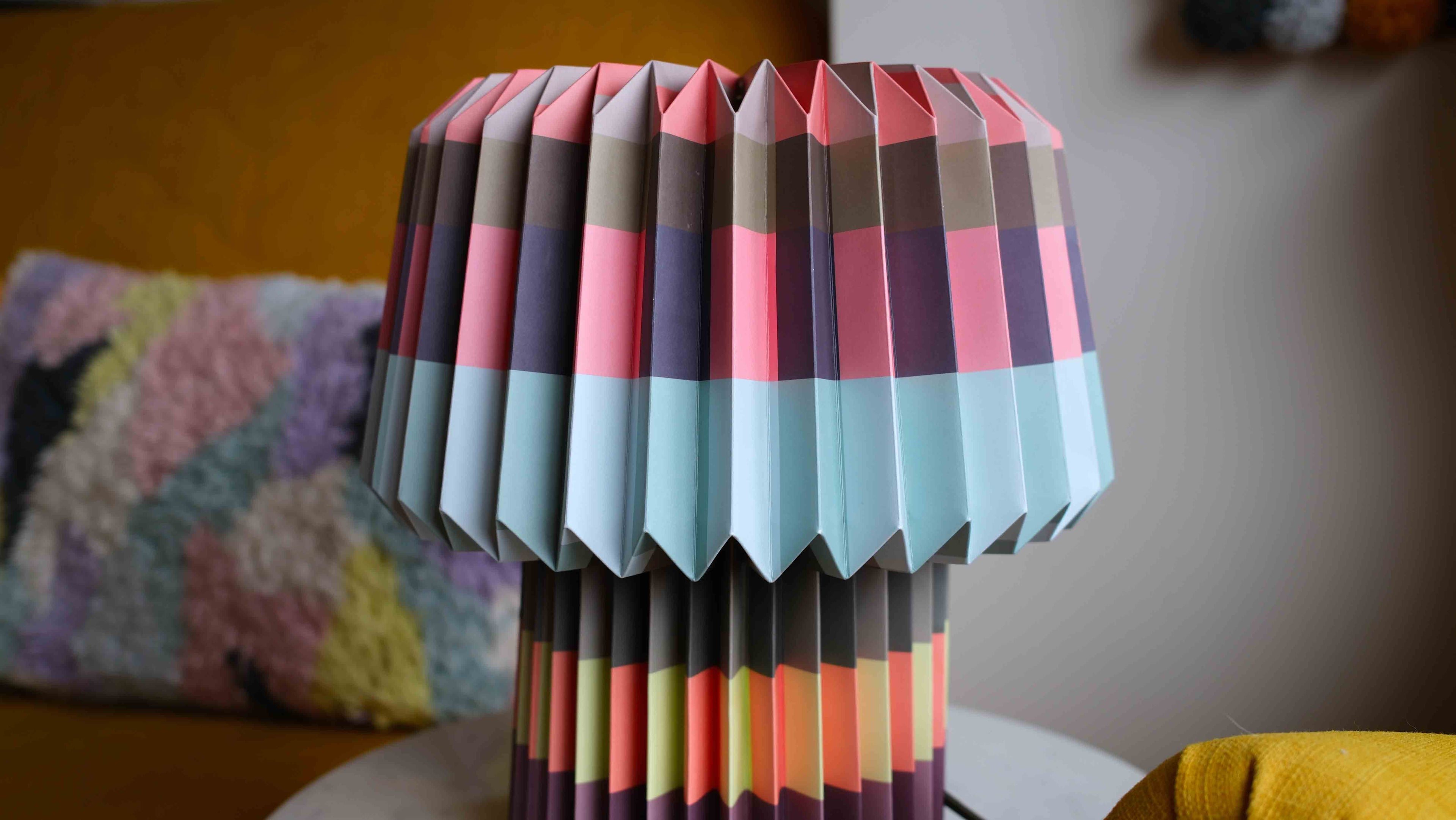 Remember Anna Blocks Paper Table Lamp – Colourful Retro Lighting