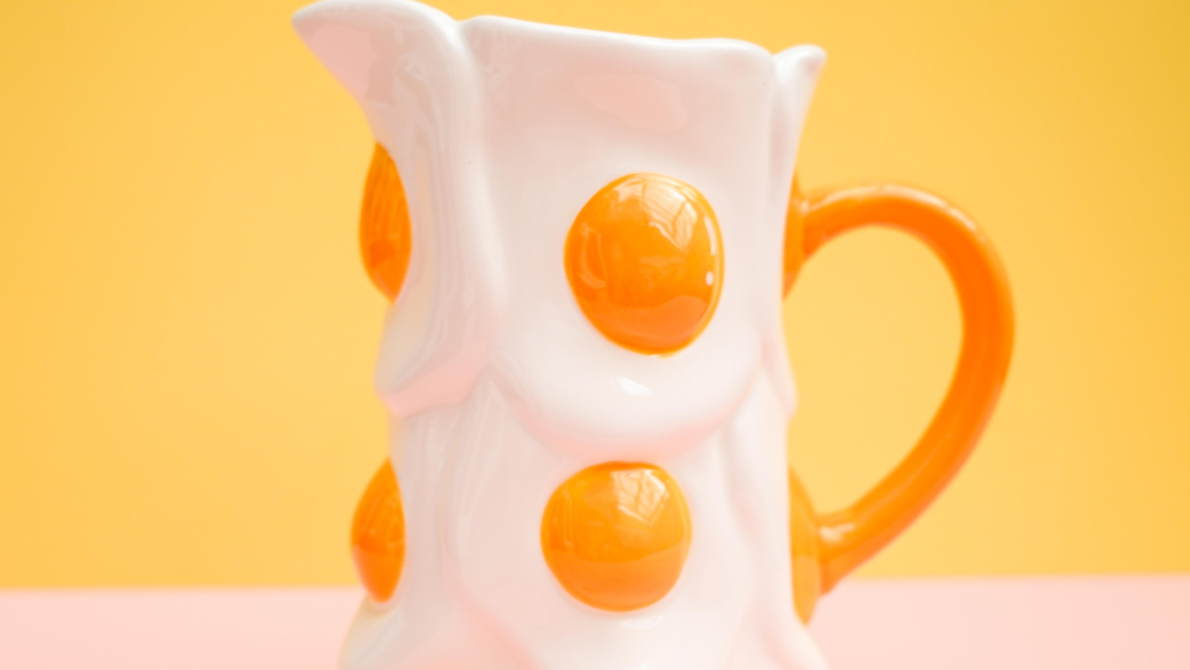 Egg jug